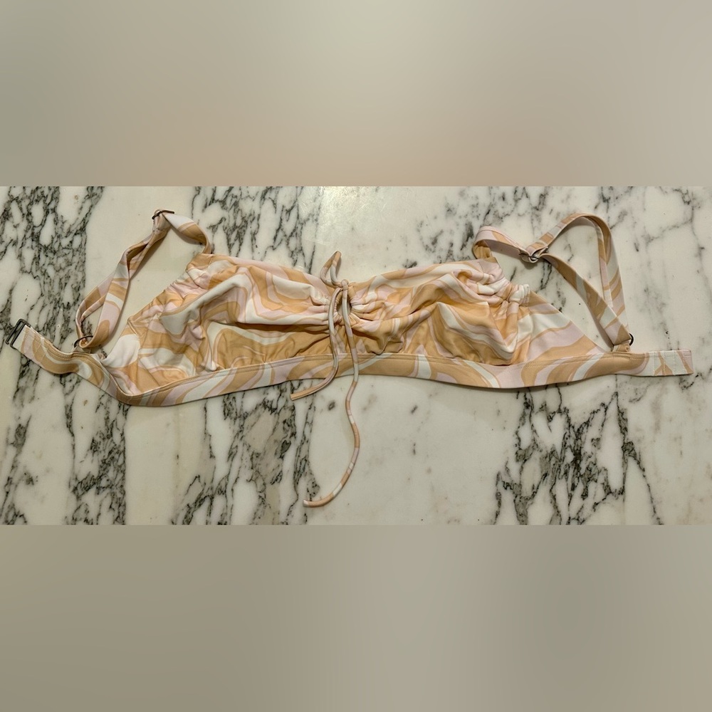 A&F Curve Love Bikini Top